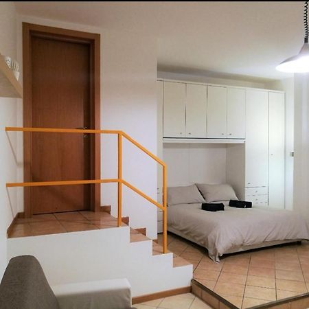 Farolfi Apartments Carracci Bolonia Zewnętrze zdjęcie