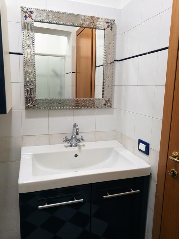 Farolfi Apartments Carracci Bolonia Zewnętrze zdjęcie