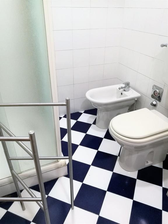 Farolfi Apartments Carracci Bolonia Zewnętrze zdjęcie