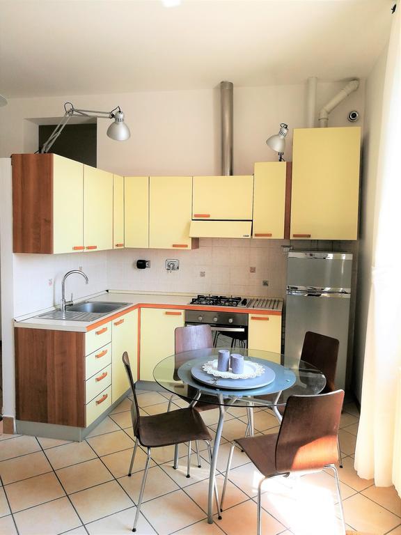 Farolfi Apartments Carracci Bolonia Zewnętrze zdjęcie
